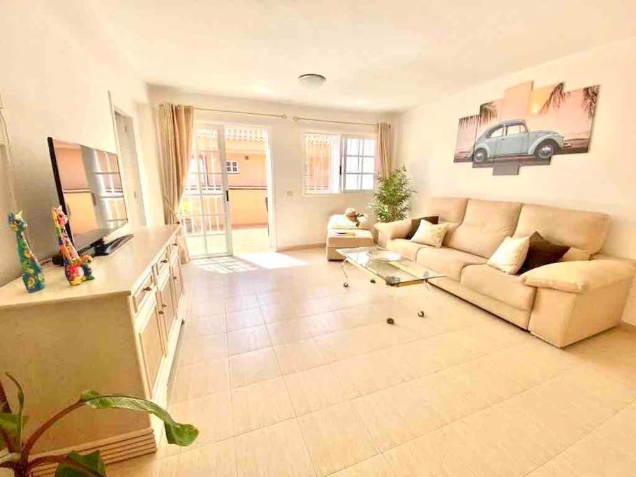 Confortable Y Centrico Los Cristianos  Dış mekan fotoğraf