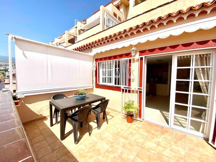 Confortable Y Centrico Los Cristianos  Dış mekan fotoğraf